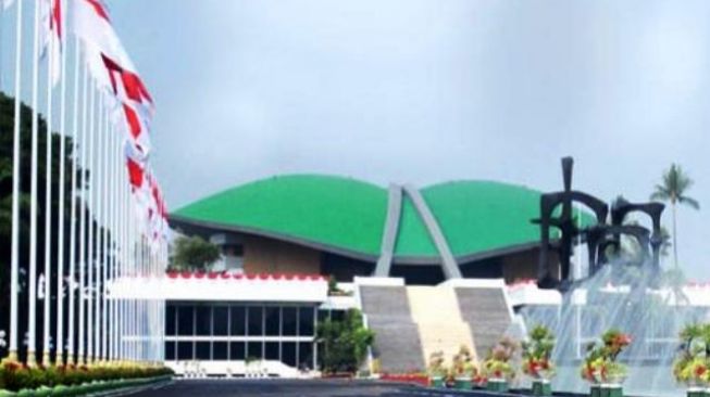Anggota DPR RI Maluku Utara