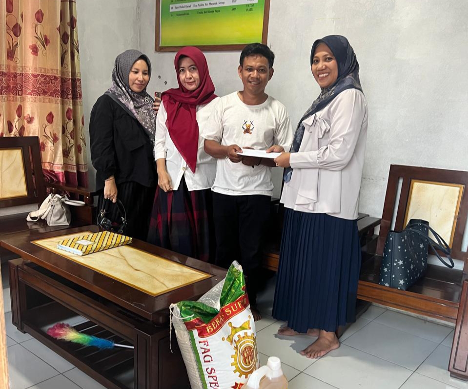 Berbagi ke panti asuhan kota Ternate